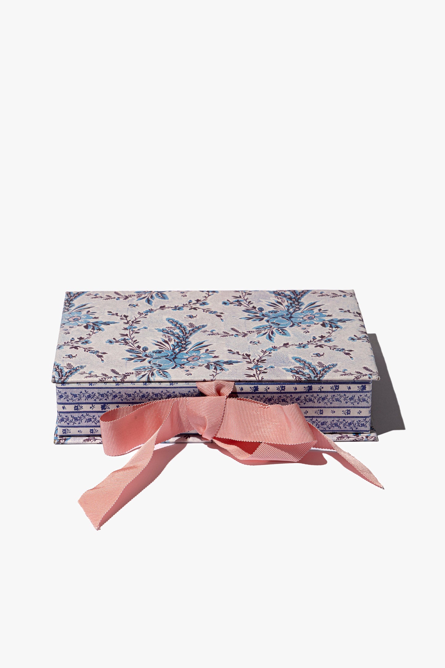 Field Bunches Toile Keepsake Box