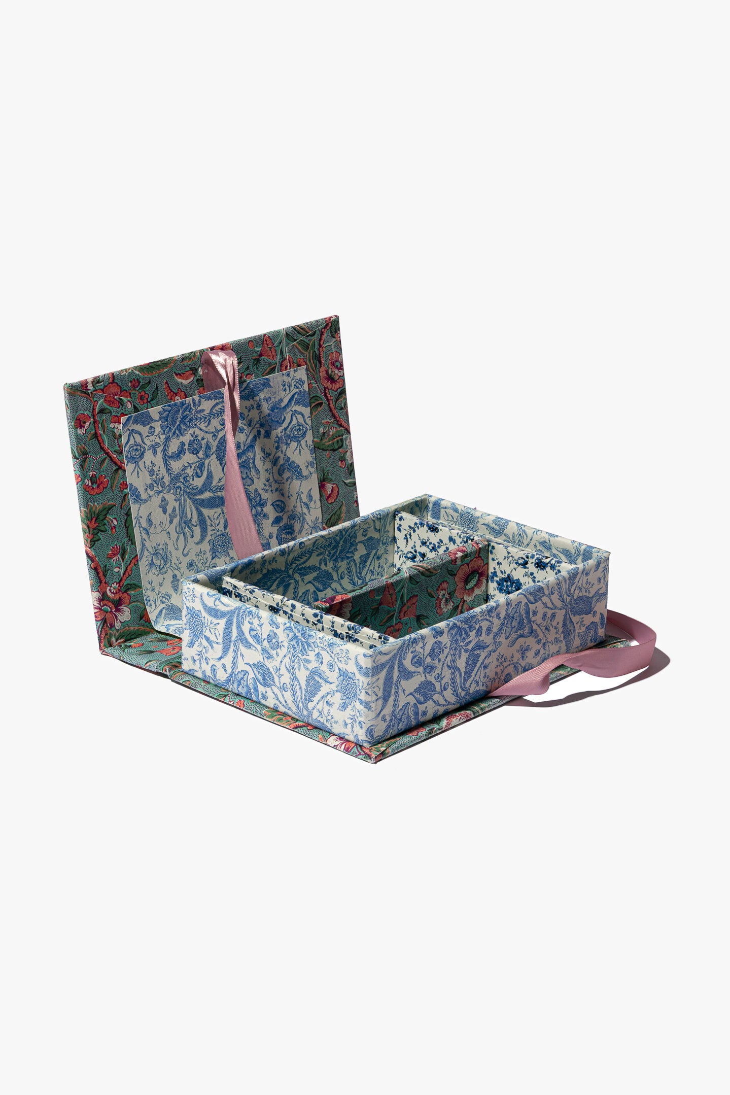 Divided Storage Box with Quilted Pattern Papers
