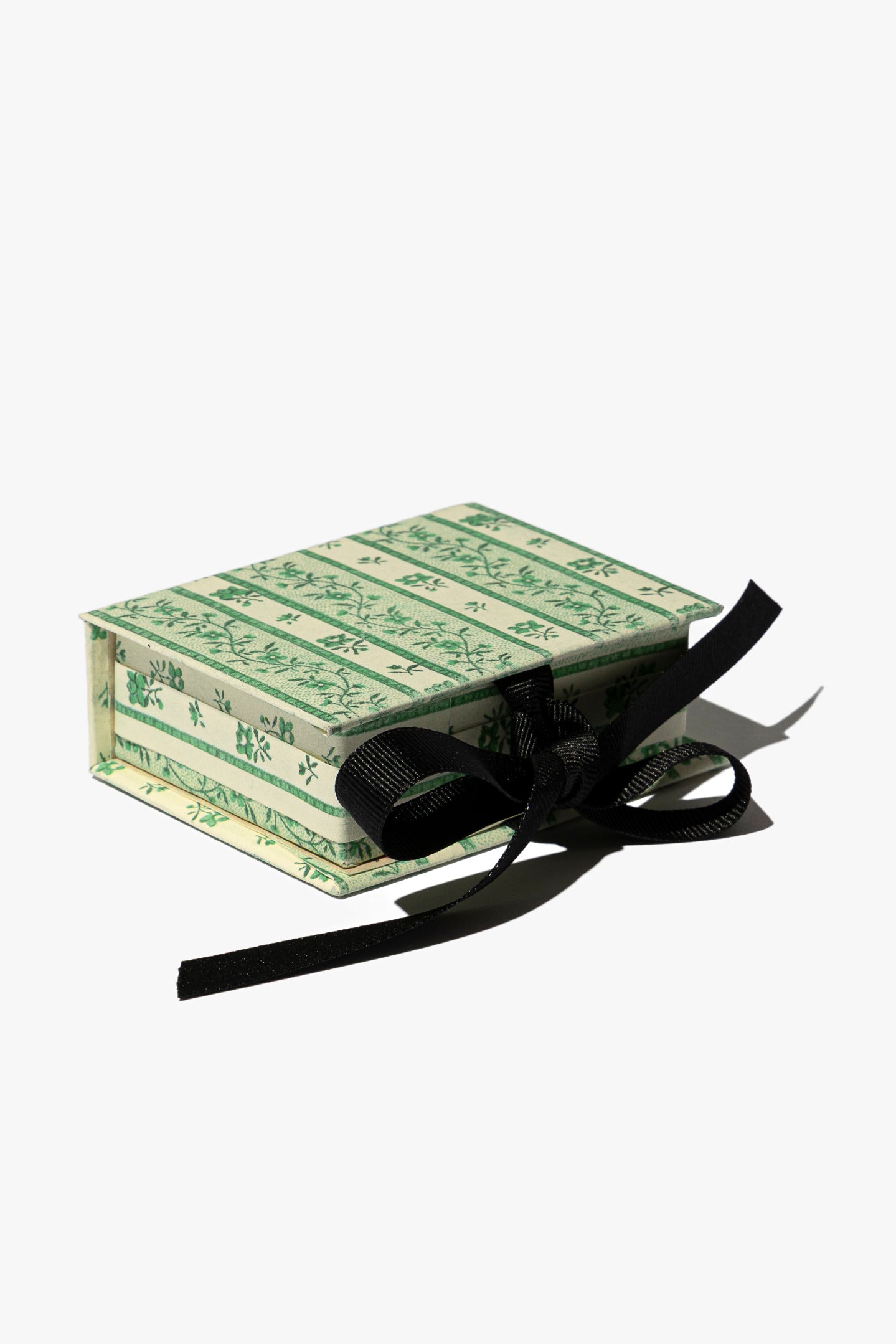 Floweret Stripes Ring Box