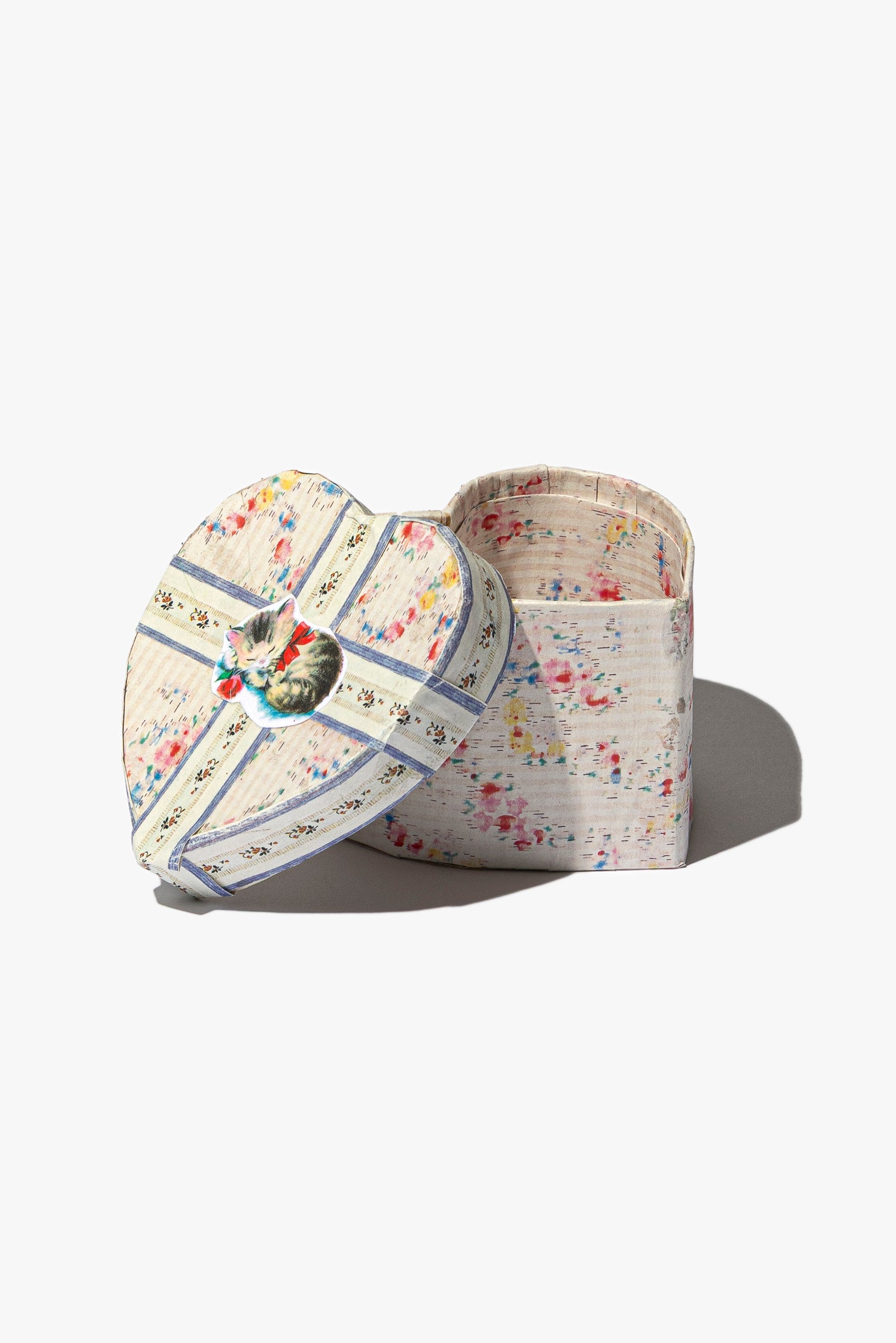Small Kitten Heart Keepsake Box