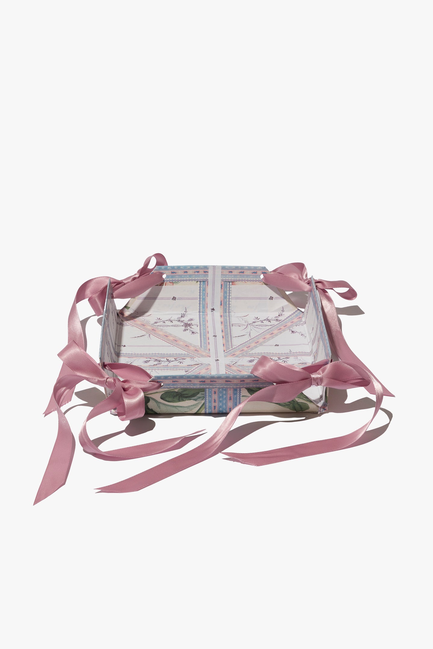 Chinoiserie Hexagonal Paper Quilting with Dusty Rose Satin Ribbons