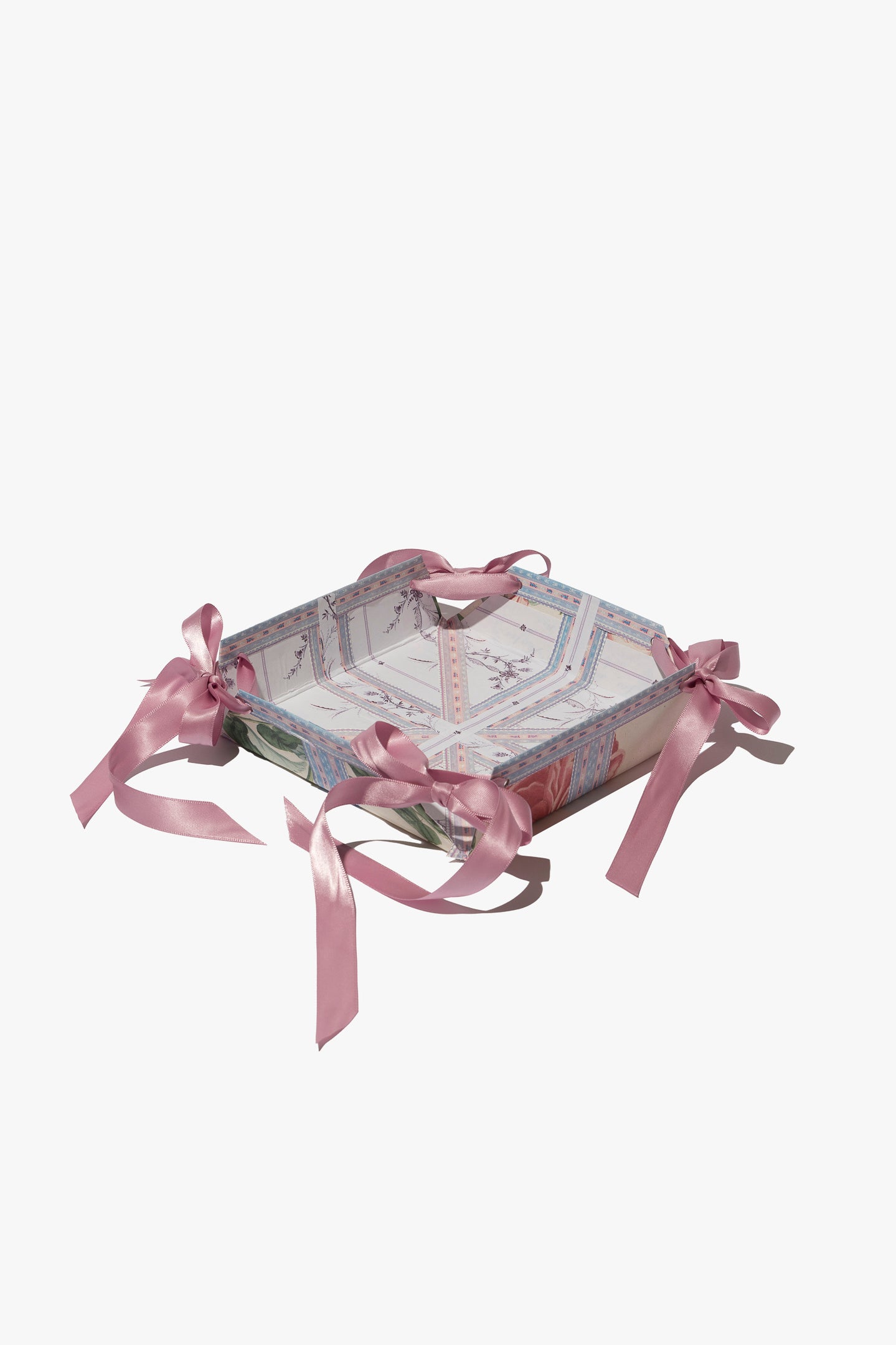 Chinoiserie Hexagonal Paper Quilting with Dusty Rose Satin Ribbons